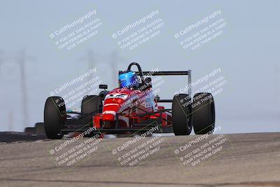 media/Oct-26-2025-CalClub SCCA (Sun) [[8ce1e69566]]/Group 3/Grapevine/